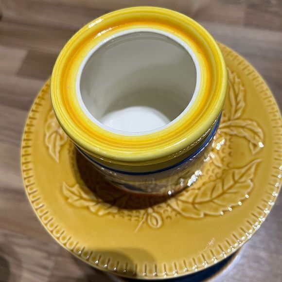 Beautiful Plate Mug Jar Dinnerware Three Tiered Serving Tower Decor Blue Yellow - Picture 9 of 9